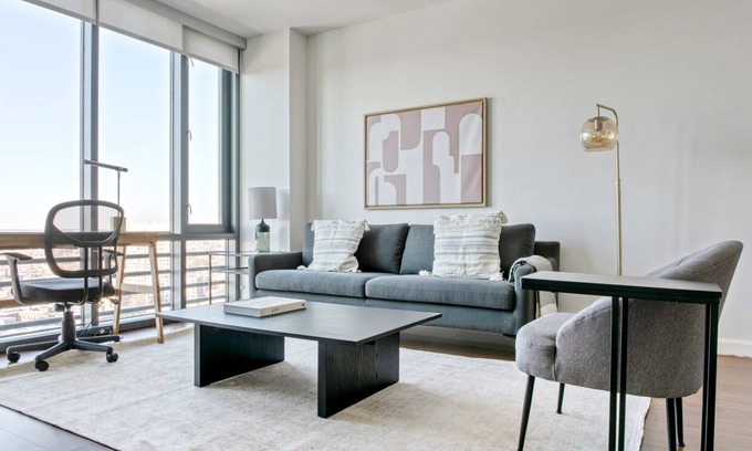 Cambridgeport Apartment | Stunning Central Square 1BR w/Gym & W/D, by Blueground