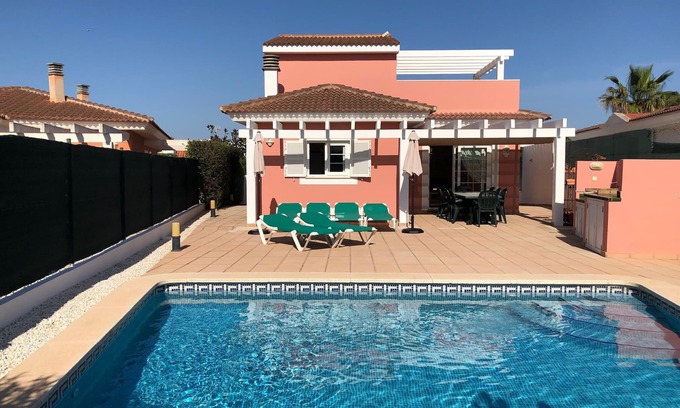 Sa Torre del Ram Villa | STUNNING DETACHED VILLA WITH PRIVATE POOL, FREE WIFI, SMART TV AND AIR CON