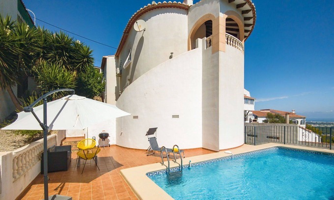 La Font d'en Carros Villa | Stunning private villa for 6 people with private pool, A/C, WIFI, TV, terrace and parking