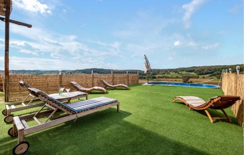 Kraljevec Sesvetski House | Stunning Home In Hrascina With Sauna