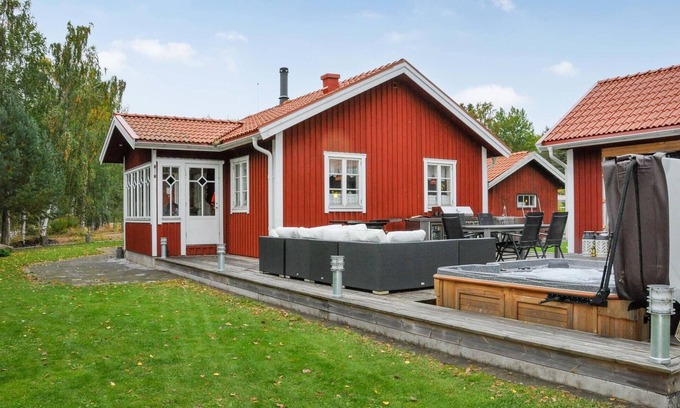 Karlstad Municipality House | Stunning home in Karlstad with sauna