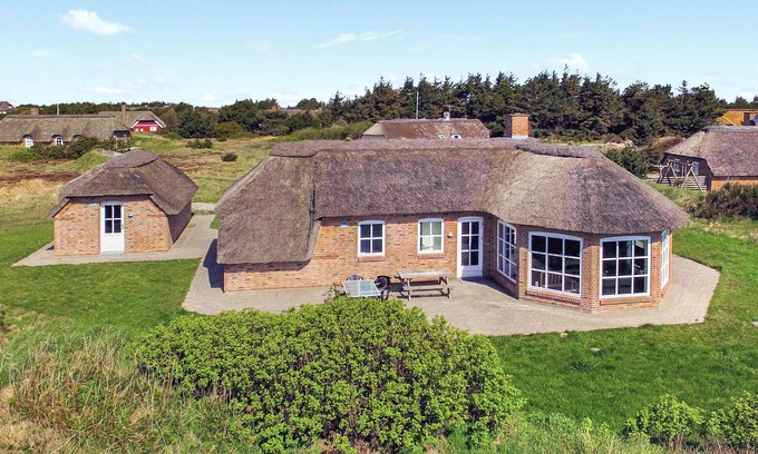 Klegod House | Stunning home in Ringkøbing with sauna