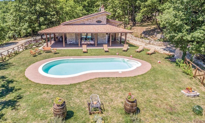 San Lupo House | Stunning home in San Lupo (BN)