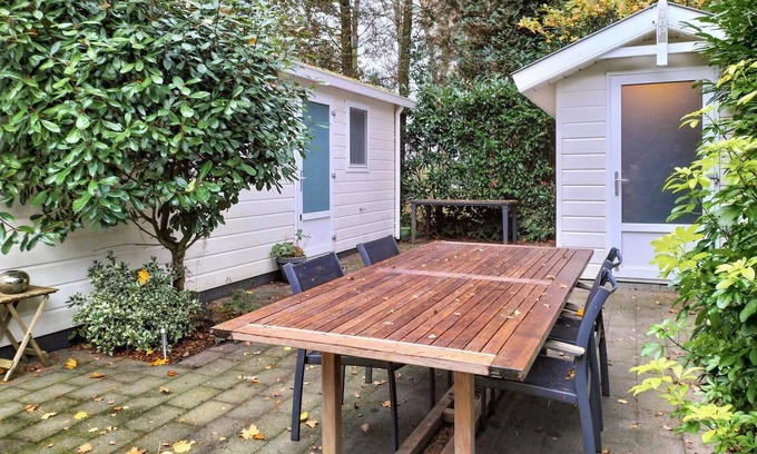 Vorden House | Stunning home in Vorden with WiFi