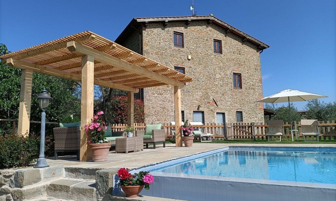 Montegonzi Villa | Stunning private villa with A/C, private pool, WIFI, TV, veranda, panoramic view and parking