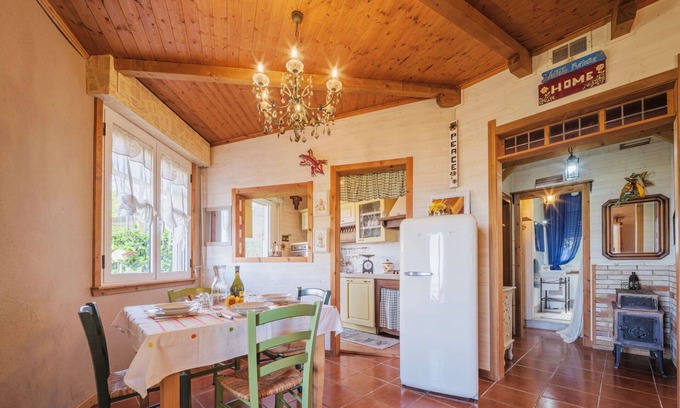 Pedona Villa | Stunning private villa for 5 people with A/C, WIFI, TV, terrace and parking