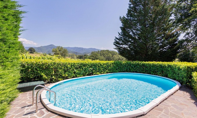 Vicchio House | Stunning private villa for 7 people with WIFI, private pool, TV, balcony and panoramic view