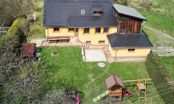 Jesenny House | Stunning private villa with WIFI, private pool, TV, terrace, pets allowed and panoramic view