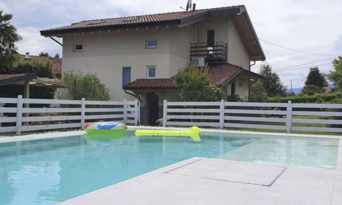 Besozzo Villa | Stunning private villa for 8 people with hot tub, private pool, WIFI, A/C, TV, patio and parking