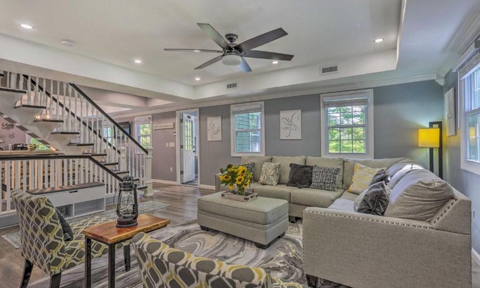 South Fallsburg House | Stunning South Fallsburg Home with Pool and Deck!