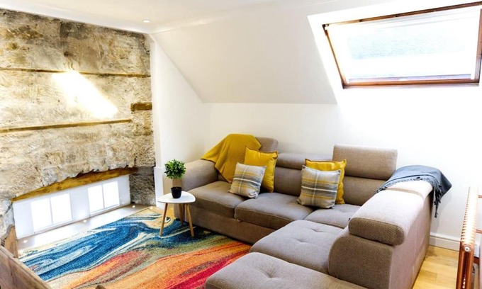 Airth Apartment | Stunning & unique apt in Culross