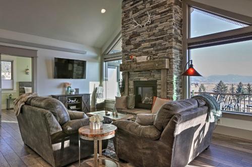 Star Valley Ranch House | Stunning Valley Home with Furnished Deck and Mtn Views