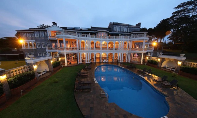 Limuru House | Stunning Views and Plush Comforts in Tranquil Courtyard Room | Outdoor Pool