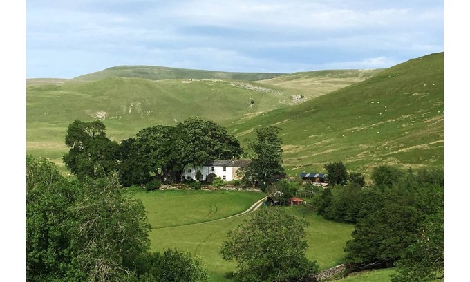 Kirkby Stephen House | Stunning views near Lake District - relax at the Green Hayloft