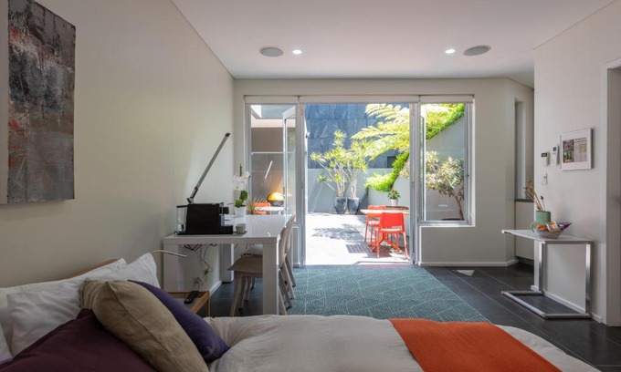 North Bondi Apartment | Stunning Views To Beat Lockdown Blues