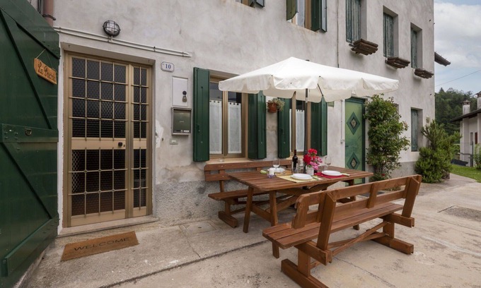 Barcis House | Stunning villa for 8 people with TV and patio