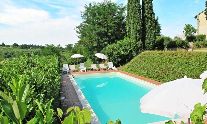 Scandicci House | Stunning villa with WIFI, private pool, TV, terrace, pets allowed, panoramic view and parking