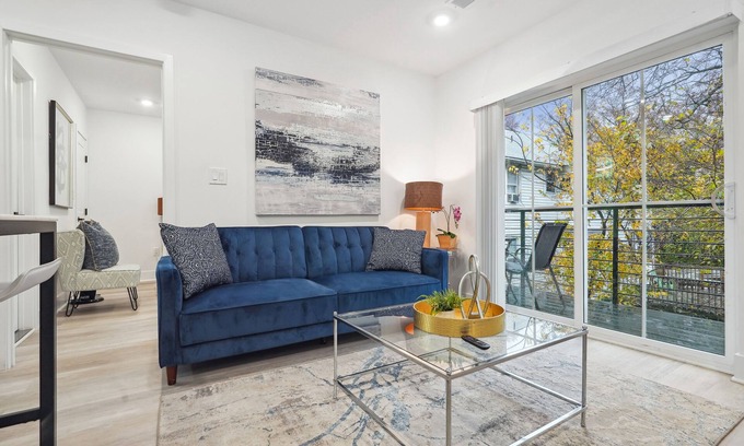 Brookland Bed & Breakfast | Stylish 1BD Brookland Home with Great Views!
