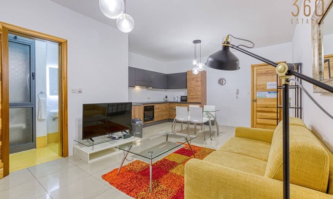 St. Andrew's Apartment | Stylish 1BR home with full amenities in Swieqi!
