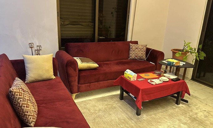 Amman Apartment | Stylish 3-Bedroom Retreat, Modern Furnishings & Fully Equipped