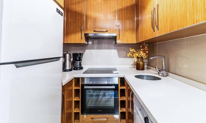 Osmanbey Apartment | Stylish and Centrally Located Flat in Sisli