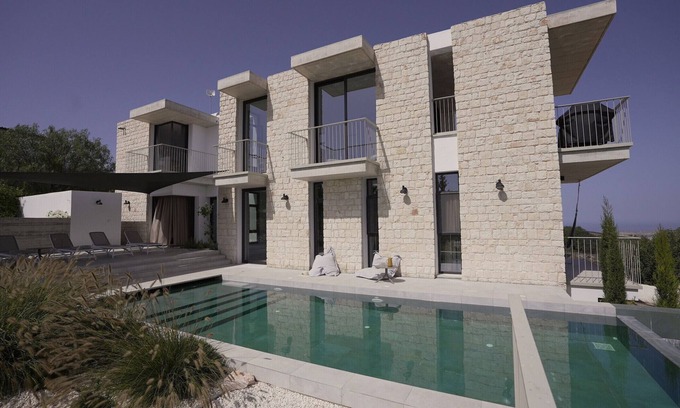 Pano Akourdalia Villa | Stylish and modern 3 bedroom villa, with infinity pool, mountain and sea views