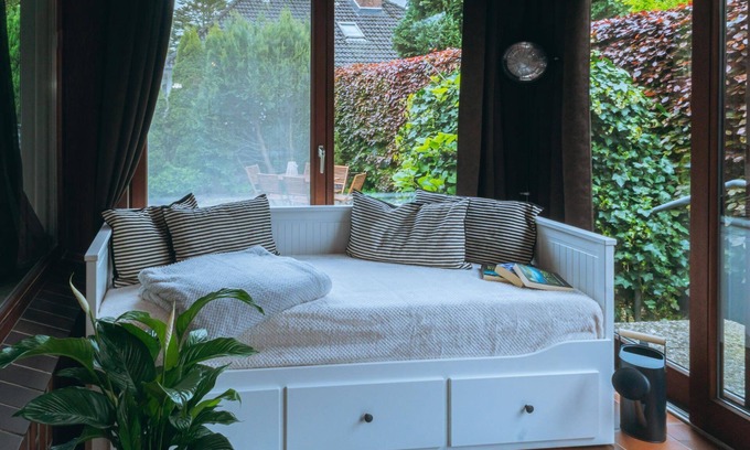 Meldorf House | Stylish and well-equipped holiday home near the North Sea coast.