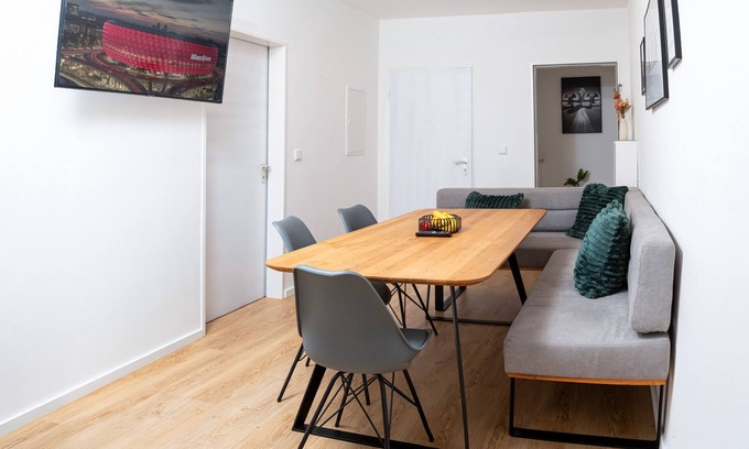 Schwabing-Freimann Apartment | Stylish apartment, close to the English Garden