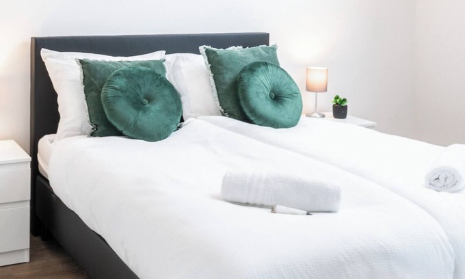 Goirle Apartment | Stylish apartment with free parking, fast WiFi, and easy access to Goirle’s attractions. Sleeps four