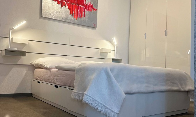Velbert Apartment | Stylish & central #LoftWerk 2