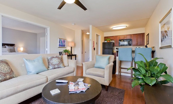 Melrose Condo | Stylish Condo In Trendy 12South