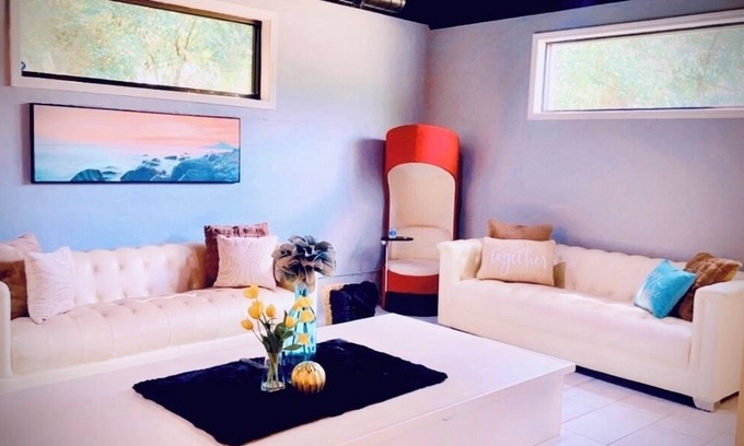 Eagan Park House | Stylish Gated Retreat Home-3mins to ATL airport