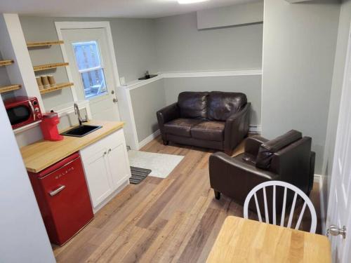 Terra Nova Apartment | Stylish one bedroom Apartment.