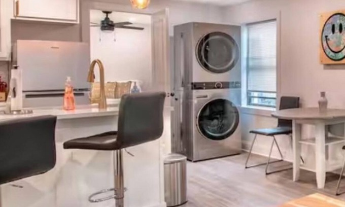 South Hyde Park Apartment | Stylish Remodel in Central KC