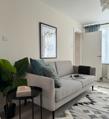 Chinnor House | Stylish & spacious home in the Chilterns