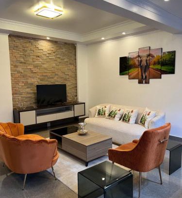 Lusaka Central Apartment | Stylish Urban Retreat - Spacious 3-Bedroom Apartment- VI