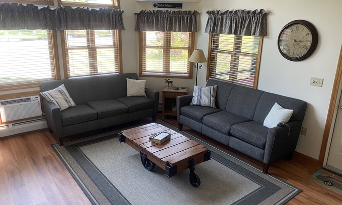 North Woodstock House | Stylish Vacation Getaway in the White Mountains not far from Loon Mountain.
