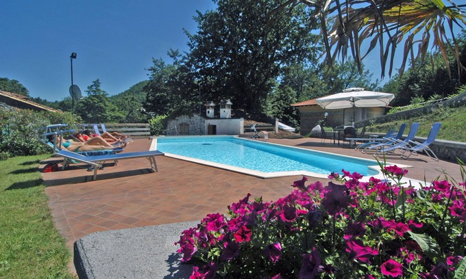 Saturnana Villa | Stylish Villa (6 or 8 bedrooms) with Private Pool, 40 minutes from Florence