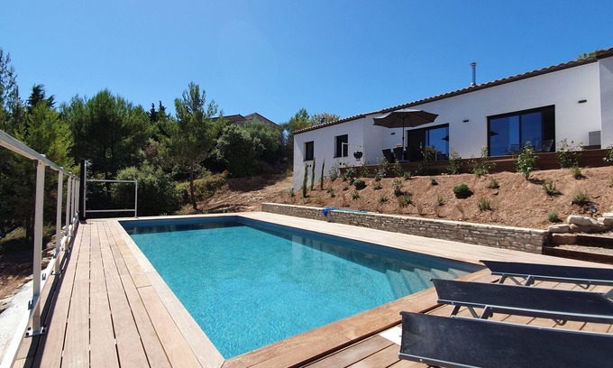 Beaufort Villa | Stylish villa in Beaufort with private pool
