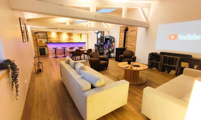 Hirson Apartment | Sublime appartement hyper centre Hirson