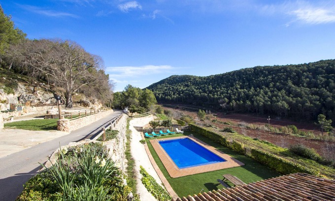 El Montmell Villa | Sublime seclusion in Catalonia wine Region!