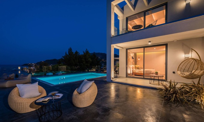 Argassi Villa | Sueño LUXURY VILLA 180 Iconic Sea View