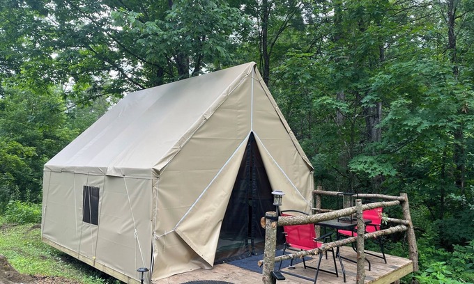 St. Johnsbury RV Rental | Sugar Brook “Off Grid” Glamping