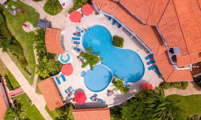 Maynards Resort | Sugar Cane Club Hotel & Spa