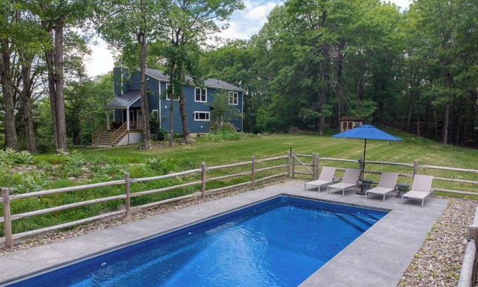 Hollowville House | Sugar Mtn House: Pool +Mtn Views. Serene Woodlands