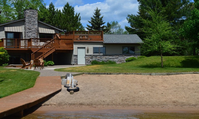 Athelstane House | Sugar sand beach on crystal clear lake, 4 bedroom house with fireplace
