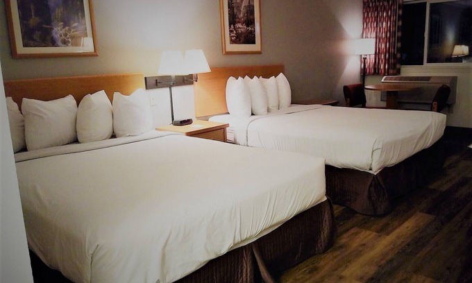 Boyd Acres Hotel | Sugarloaf Mt Motel