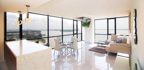 Puerto Santa Ana Apartment | Suite 1202 Bellini, Puerto Santa Ana, Guayaquil