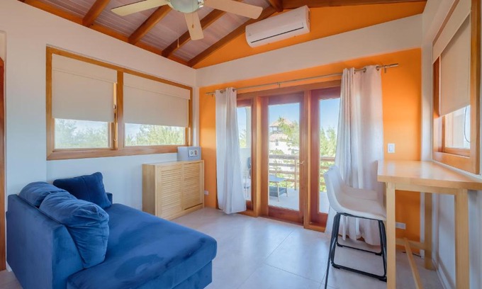 Caye Caulker Hotel | Suite 3 at Island Pearl Gold Standard Certified