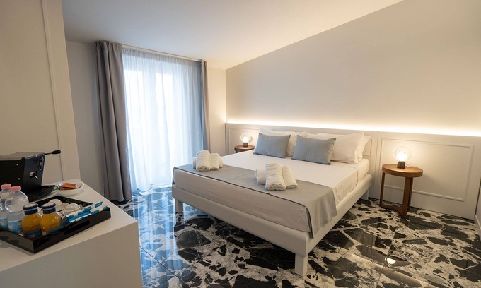 Santa Domenica Bed & Breakfast | Suite Room